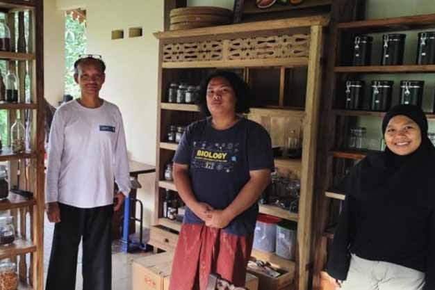 UB kembangkan kedai kopi digital untuk dorong wisata kopi edukatif di Banyuwangi, padukan teknologi dan budaya lokal.