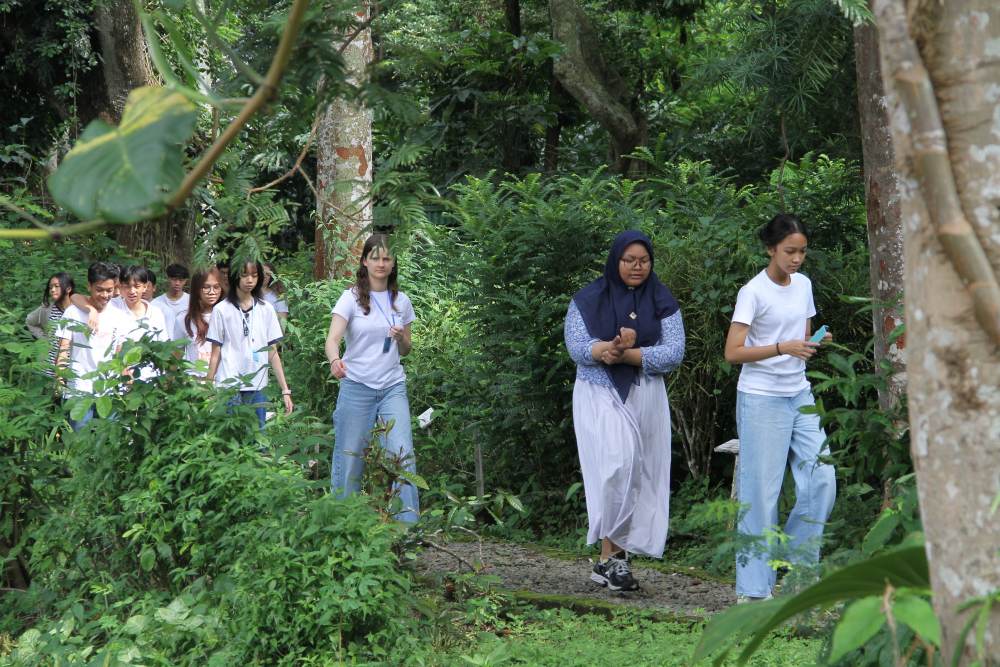 Menumbuhkan Kepemimpinan Muda di Lereng Penanggungan